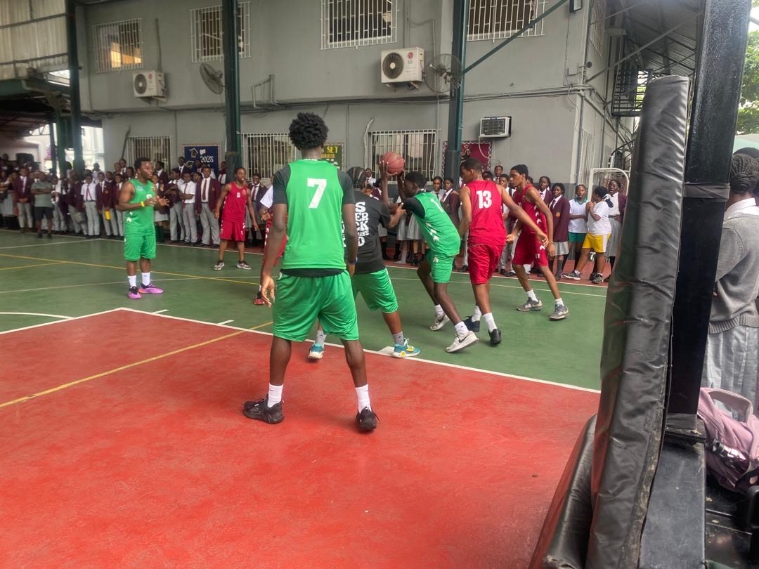 Anthony Campus Hosts Alumni Vs Students Basketball Showdown anthony-campus-hosts-alumni-vs-students-basketball-showdown